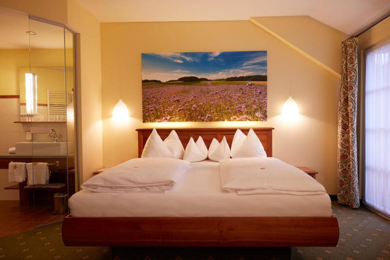Hotel & Restaurant Stern กมึนด์ ภายนอก รูปภาพ